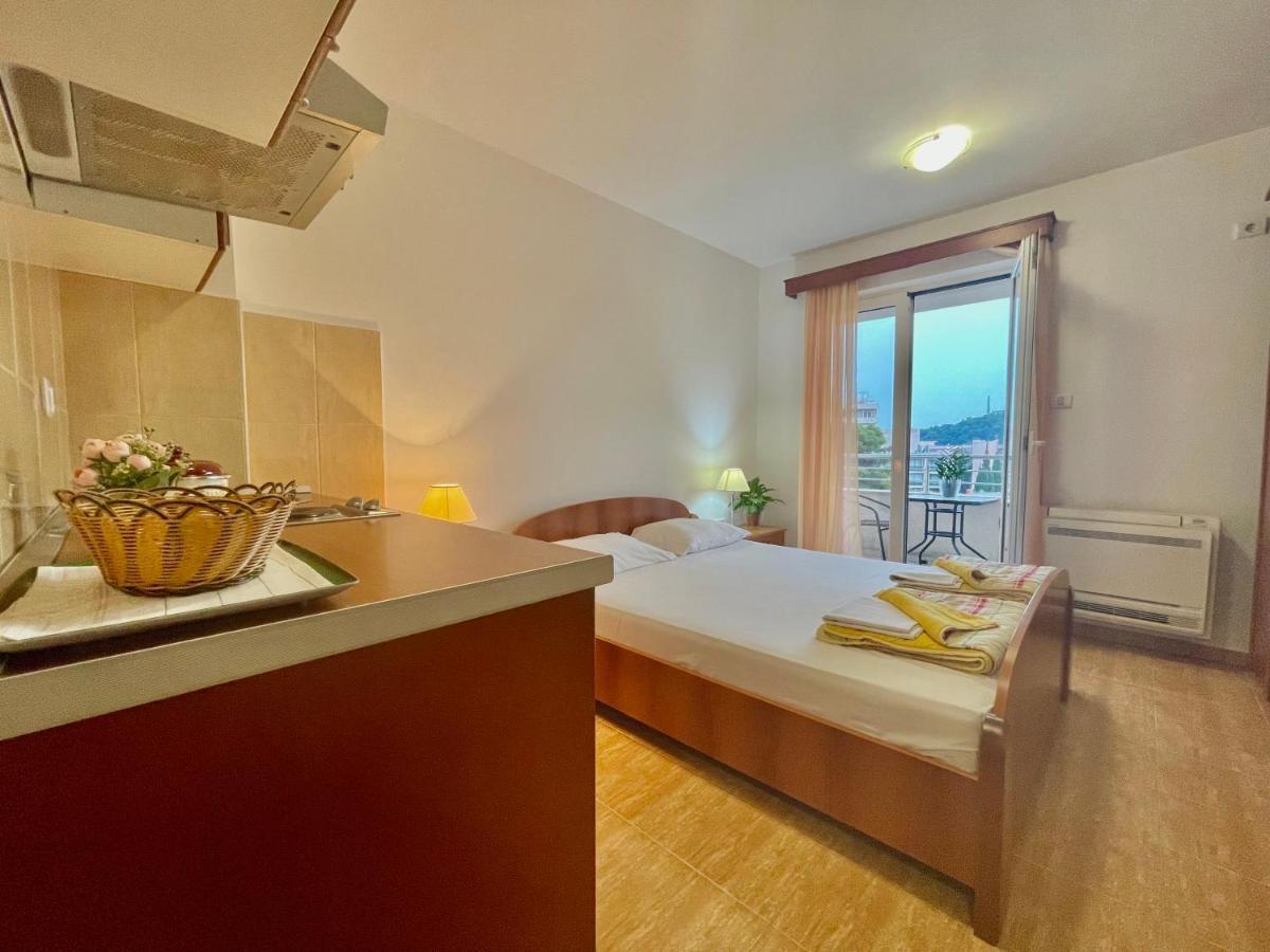 Apartments Boreta Becici 부드바 외부 사진
