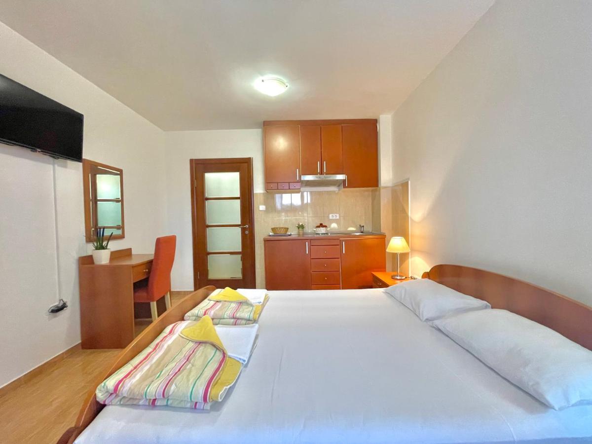 Apartments Boreta Becici 부드바 외부 사진