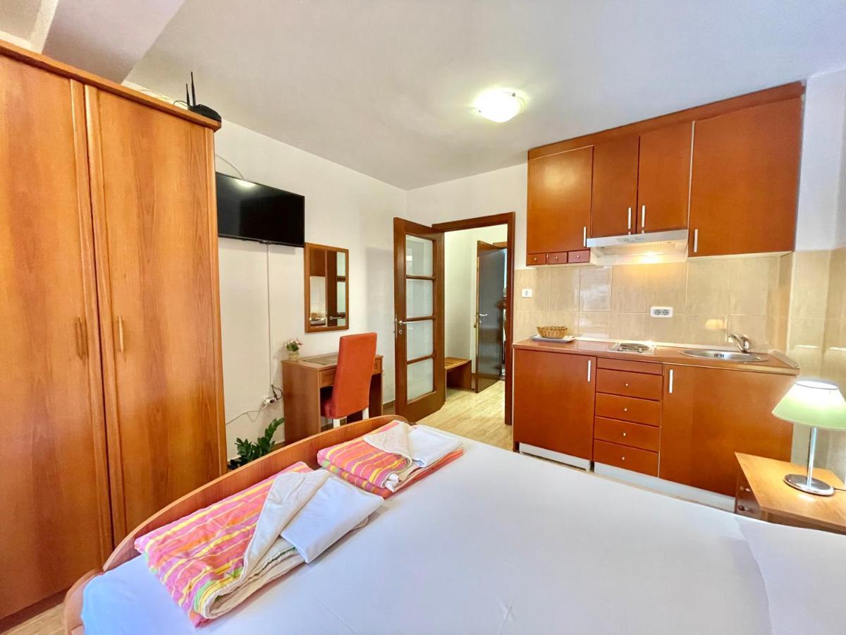 Apartments Boreta Becici 부드바 외부 사진
